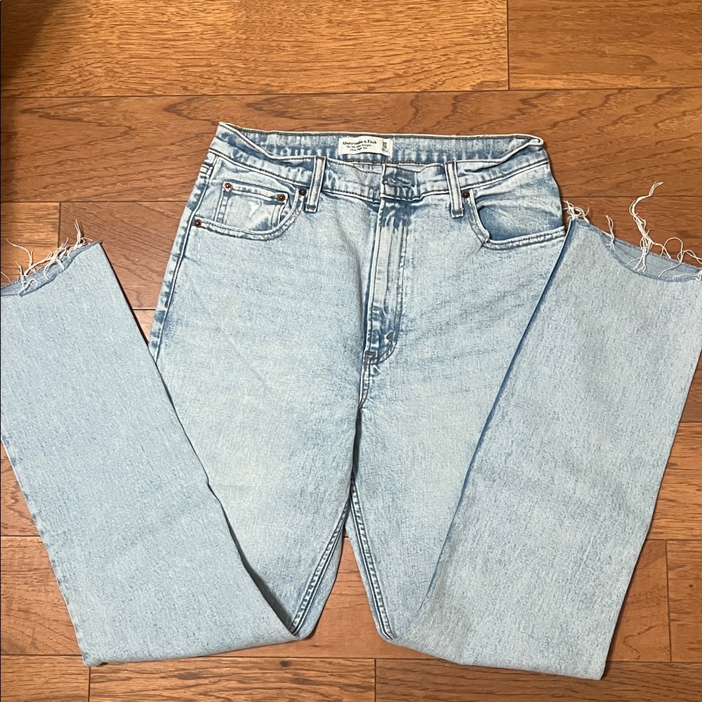 Abercrombie & Fitch ultra high rise 90’s slim straight - Picture 6 of 8